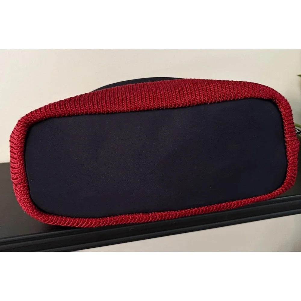 THE SAK Knit Midi Hobo Purse Handbag Snap Zip Pocket Nautical Coastal Red Navy‎